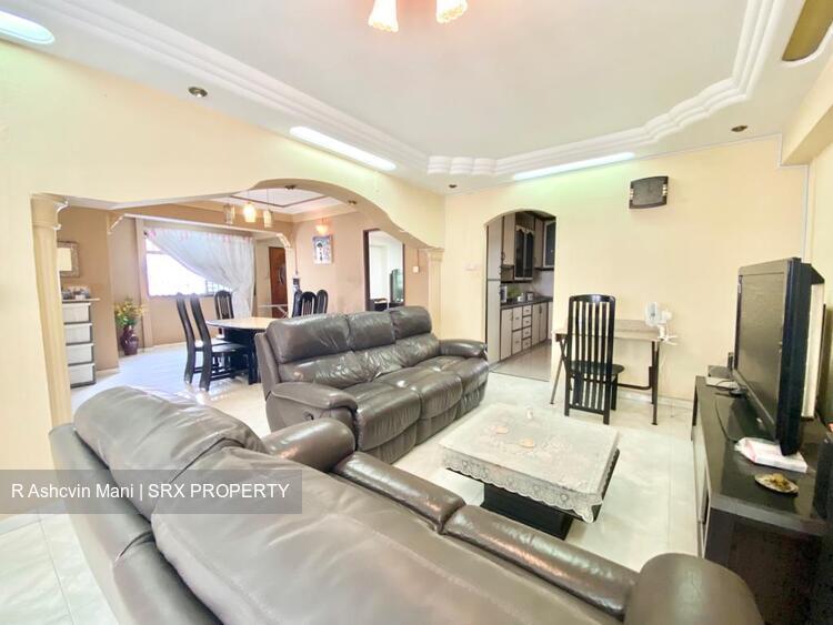 Woodlands Street 83 thumbnail photo